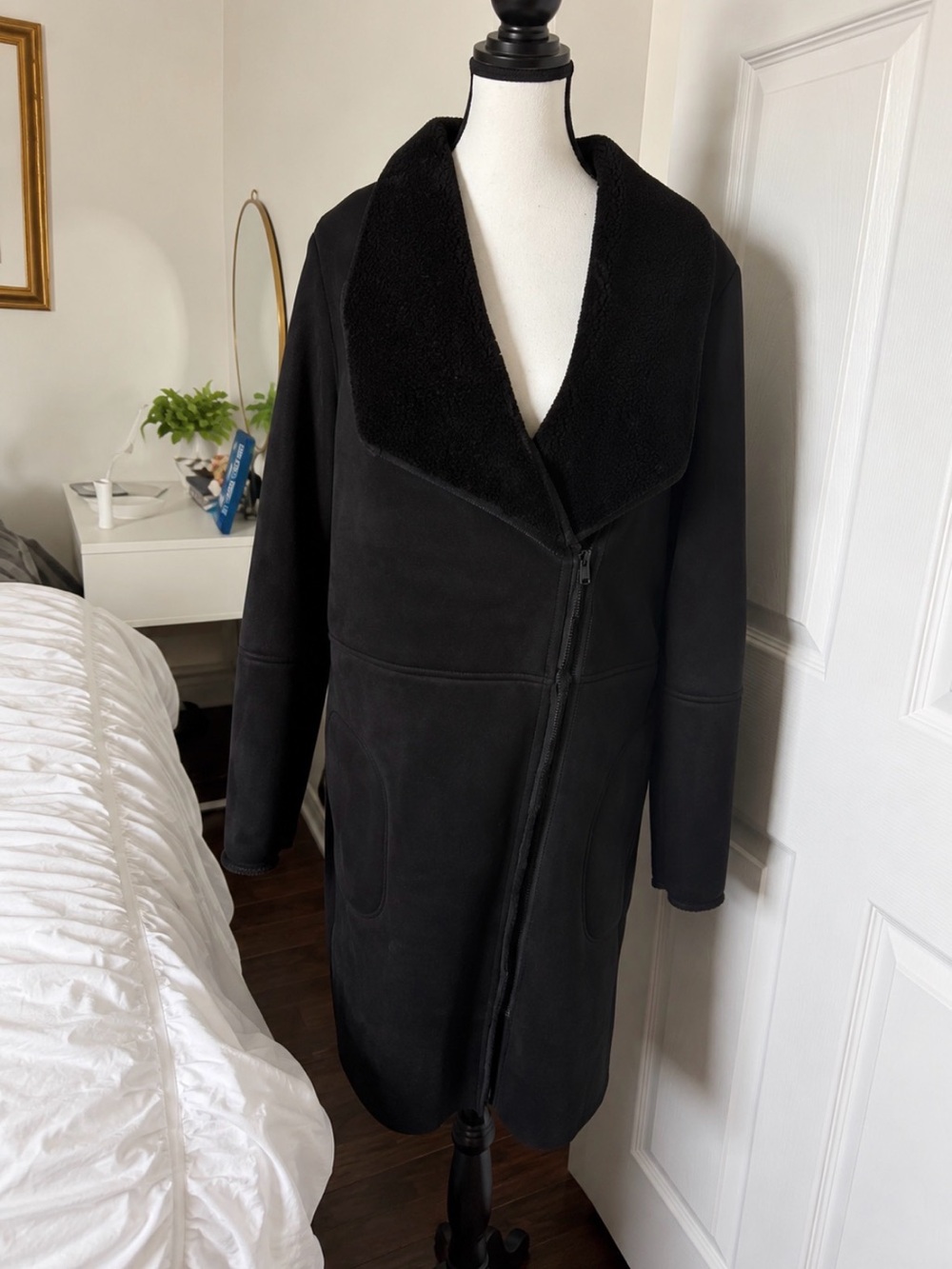 BB Dakota Black Faux Shearling Coat M Longline Suede Moto Jacket Winter